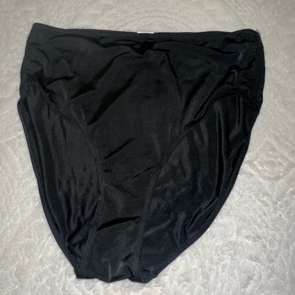 Black Sz 22 Panties.  MUST BE BUNDLED